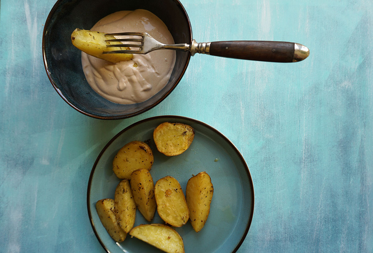 Kartoffelecken mit Hagebutten-Mayo
