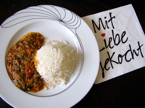 Mungbohnen-Curry mit Spinat Mungbohnen-Curry mit Spinat