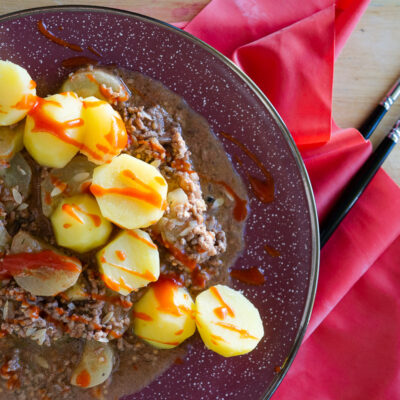 Schmorgurke mit Hackfleisch und Hagebuttenmark Schmorgurke mit Hackfleisch und Hagebuttenmark